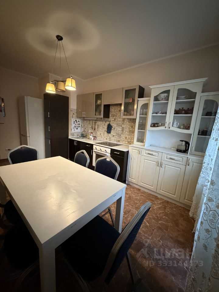 3-комнатная квартира, 80 м²