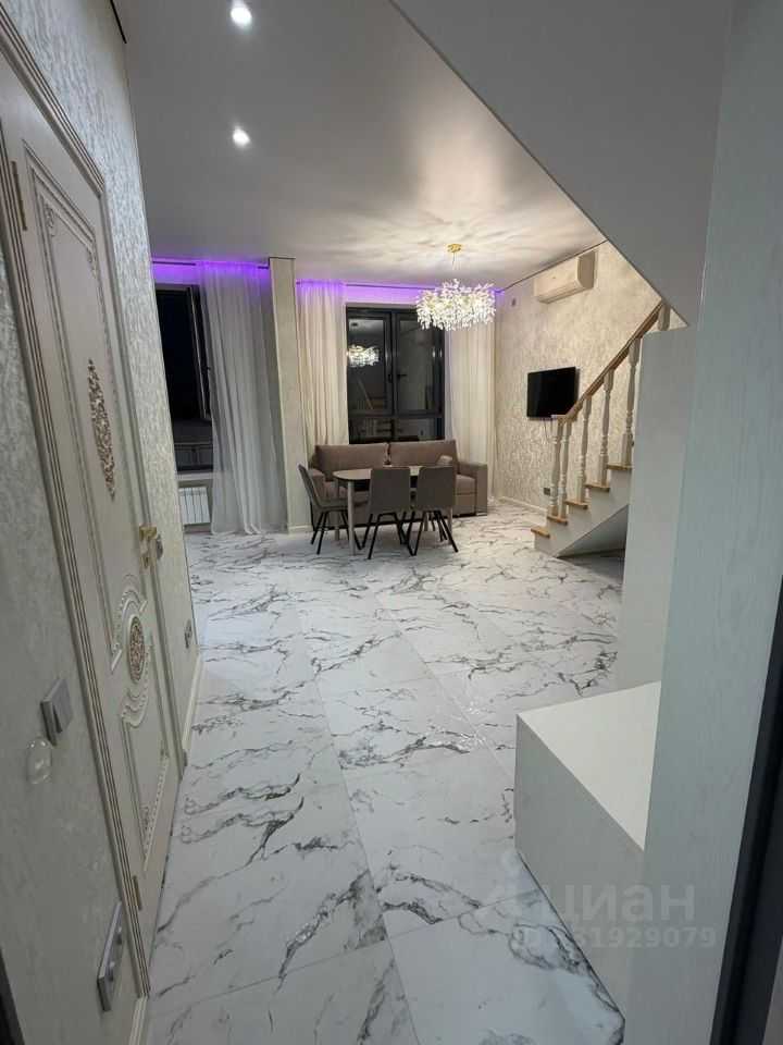 3-комнатная квартира, 72 м² — фотография 2