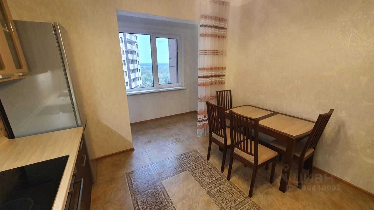 3-комнатная квартира, 74,8 м² — фотография 2