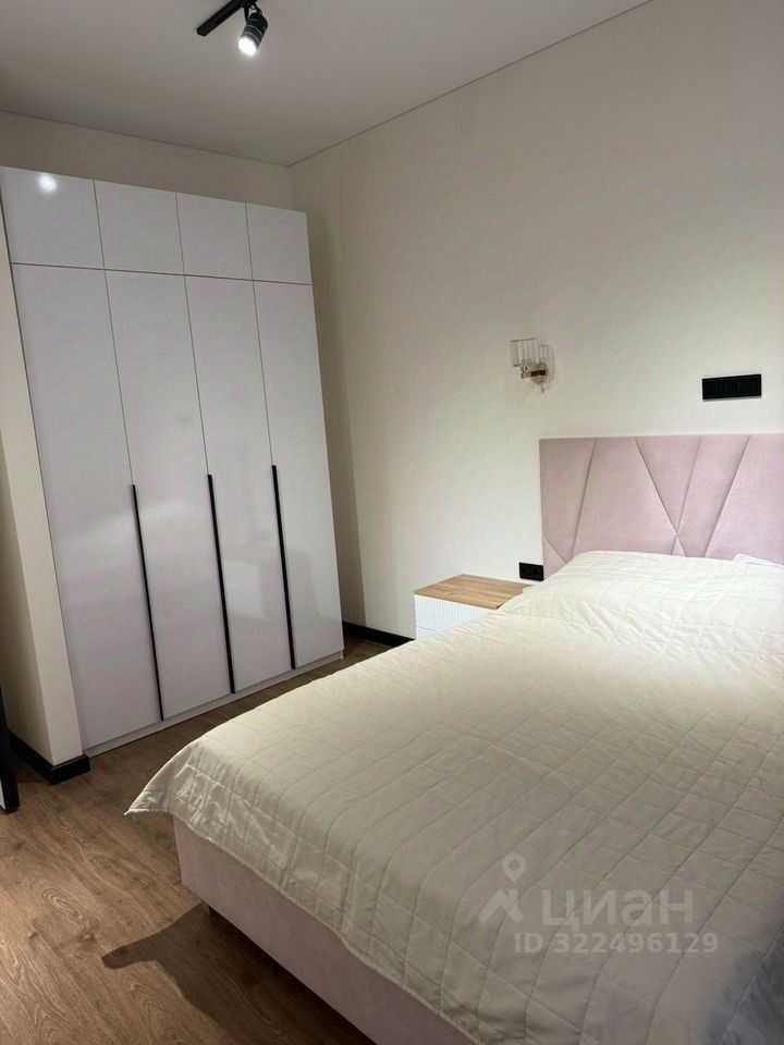 2-комнатная квартира, 70 м² — фотография 3