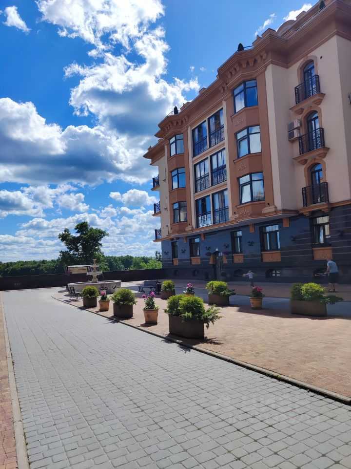 2-комнатная квартира, 55 м² — фотография 2