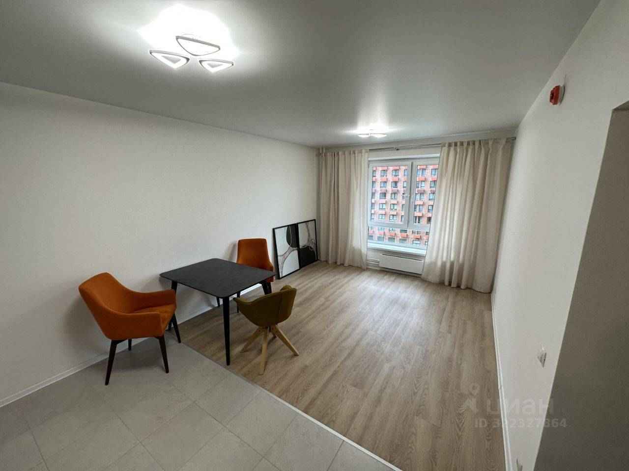 2-комнатная квартира, 56 м² — фотография 3