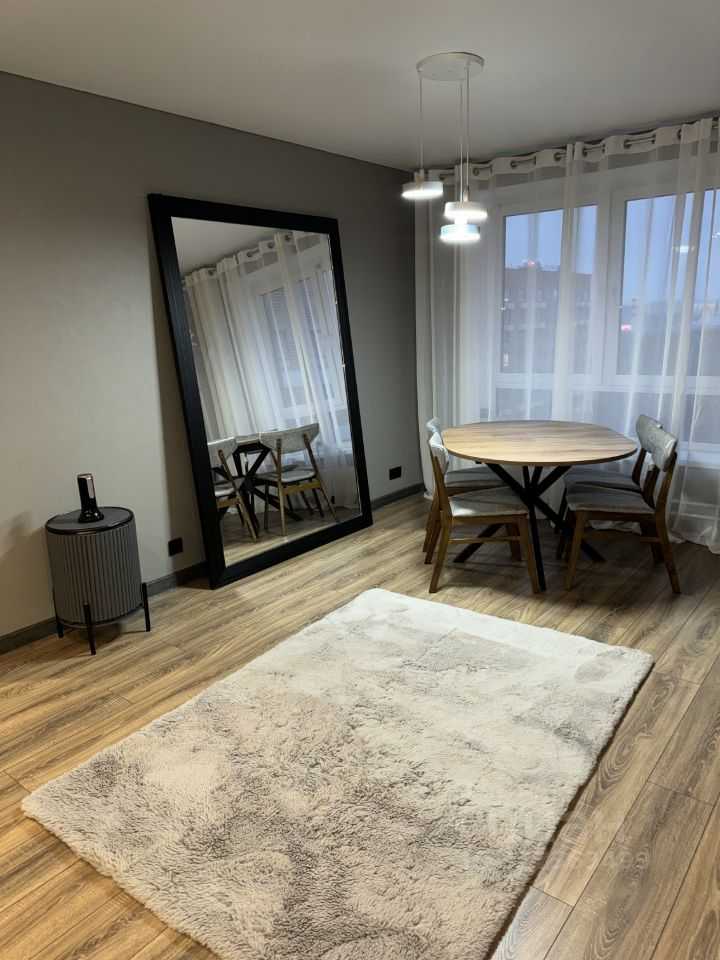2-комнатная квартира, 60 м²
