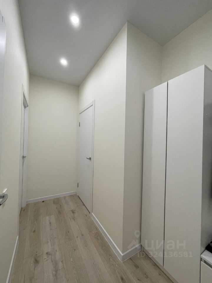 2-комнатная квартира, 37,9 м² — фотография 3