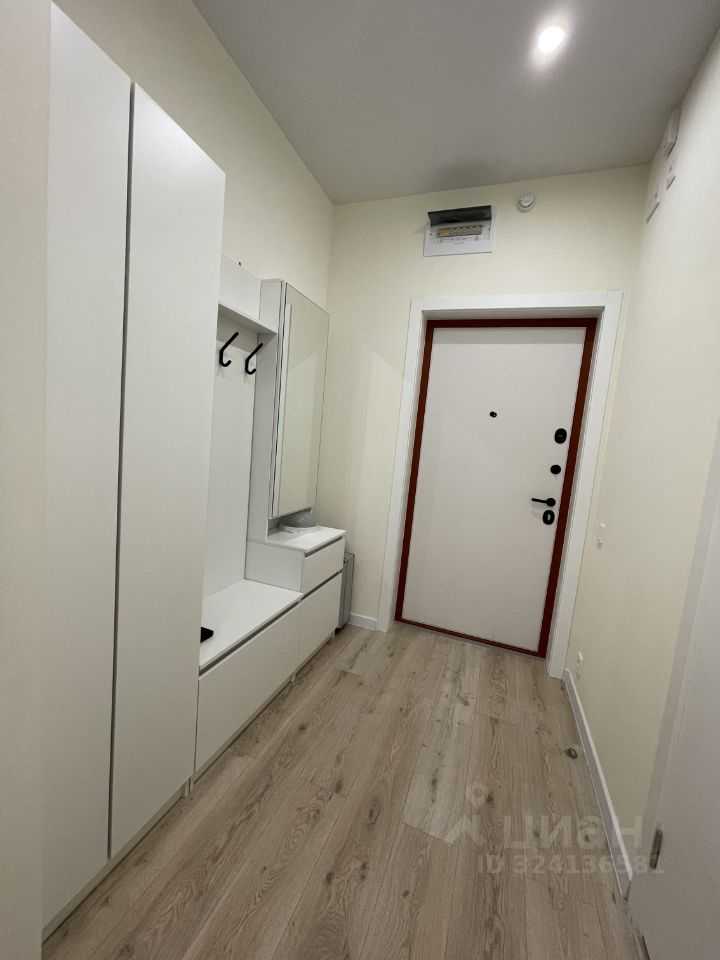 2-комнатная квартира, 37,9 м² — фотография 2