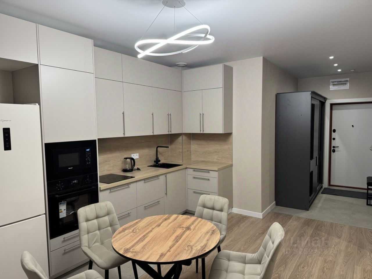 4-комнатная квартира, 73 м² — фотография 2