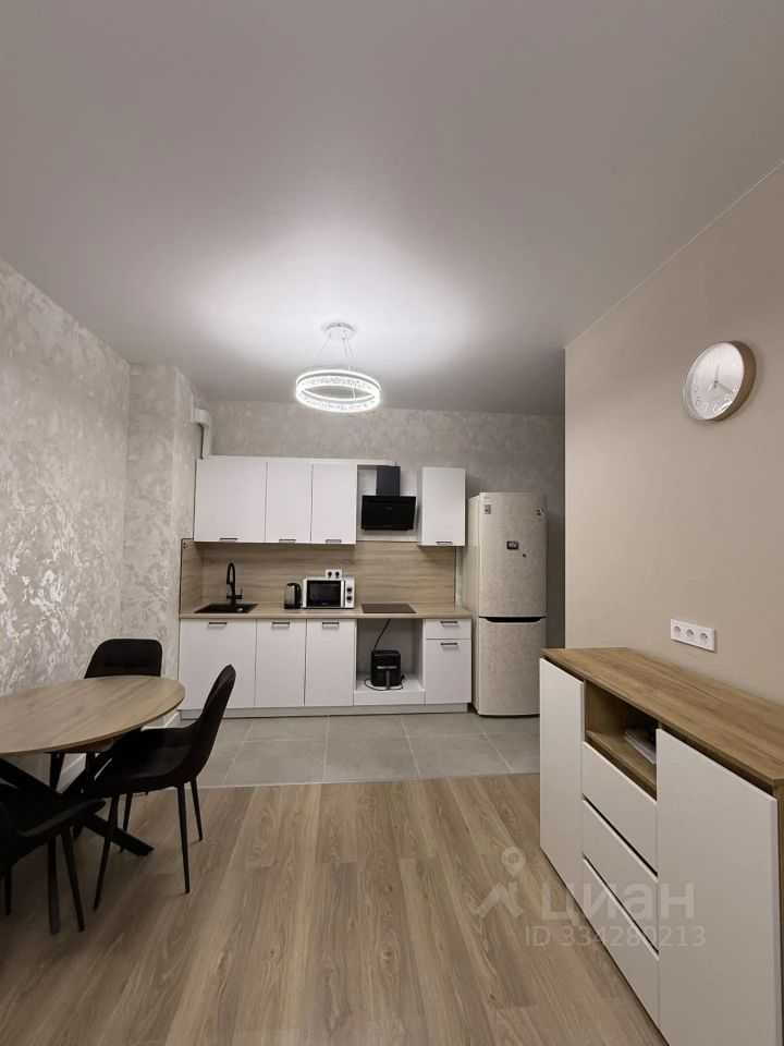 2-комнатная квартира, 42 м² — фотография 2