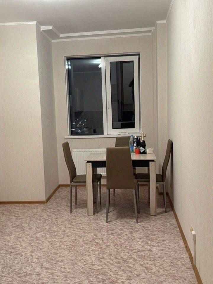 2-комнатная квартира, 80 м² — фотография 3