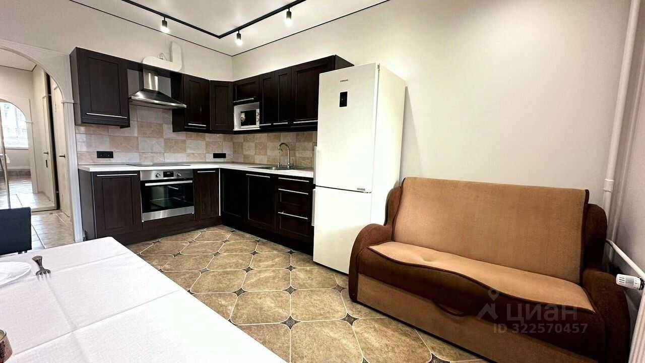 2-комнатная квартира, 55 м² — фотография 2