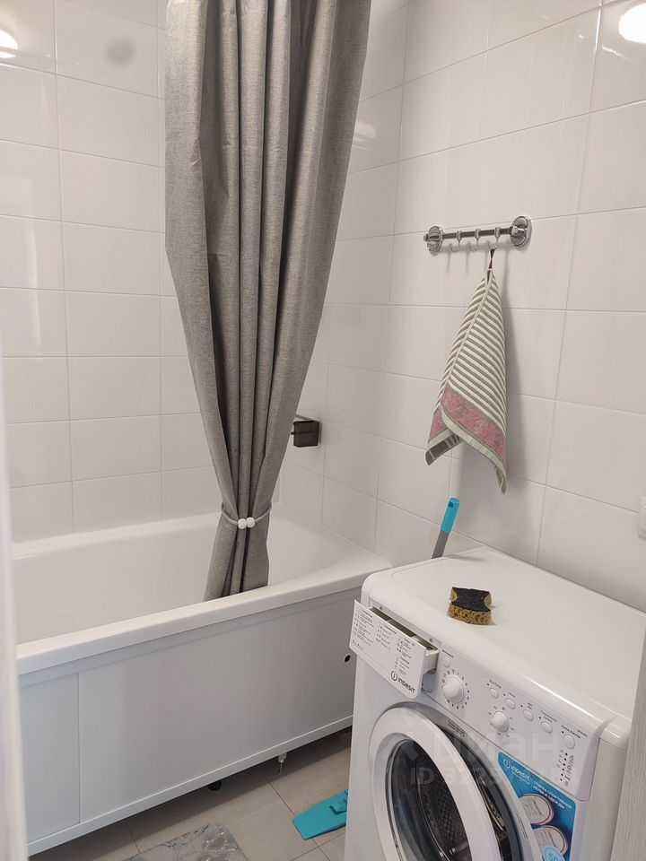 2-комнатная квартира, 55 м² — фотография 3