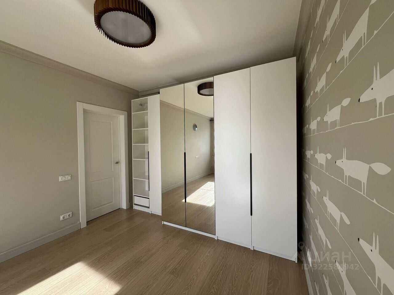 2-комнатная квартира, 56 м² — фотография 3