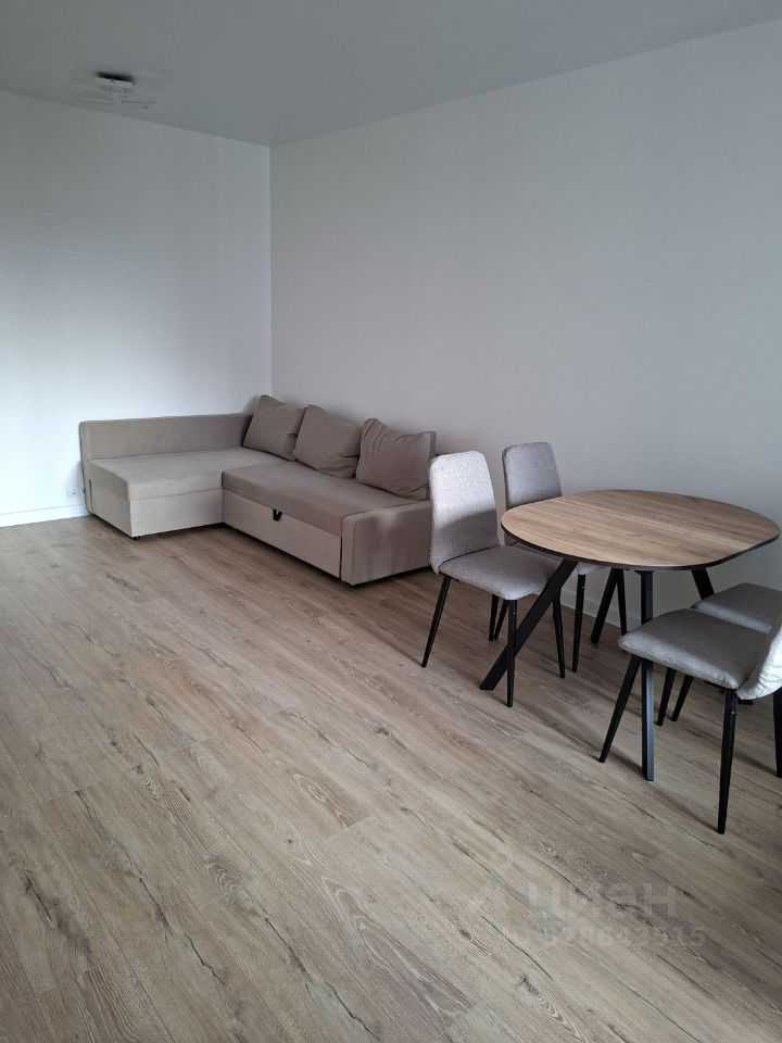 2-комнатная квартира, 69 м² — фотография 2