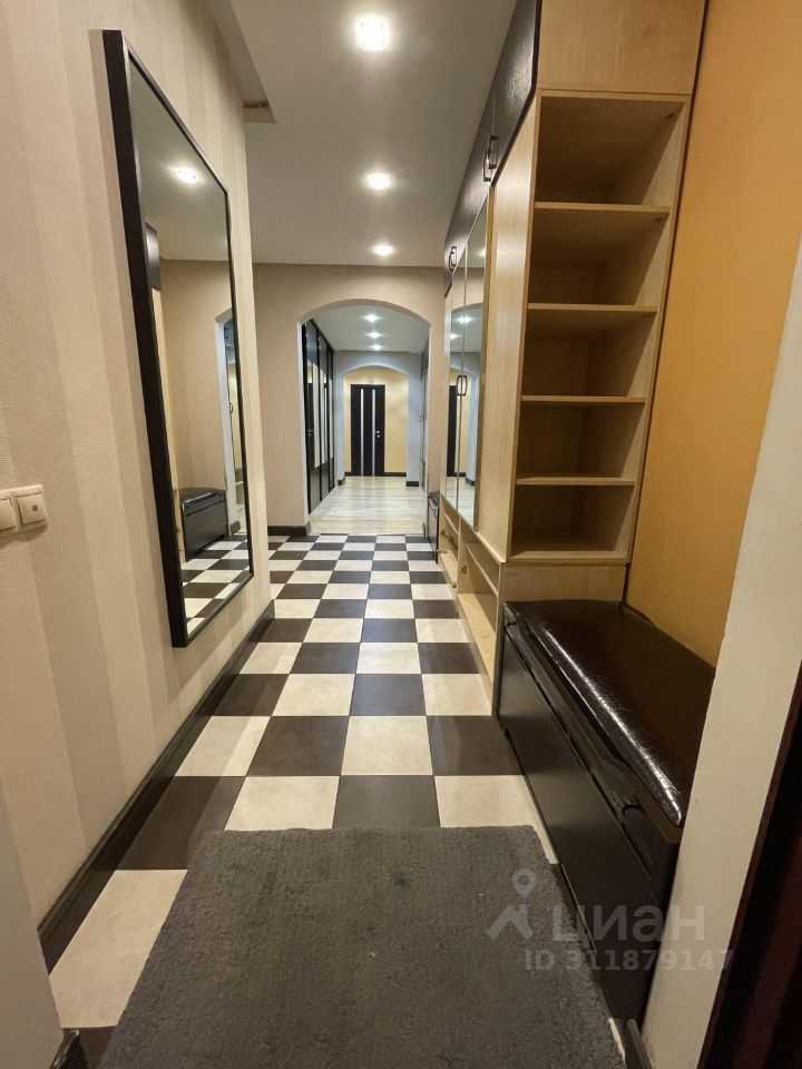 3-комнатная квартира, 135 м² — фотография 3