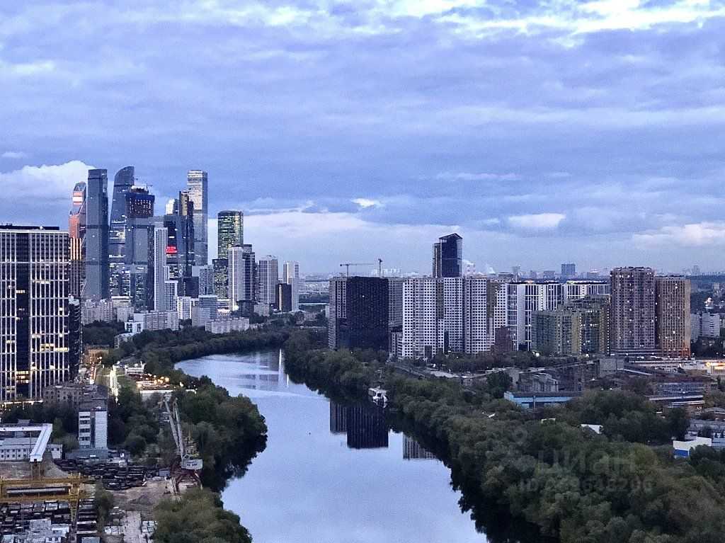 2-комнатная квартира, 102 м²