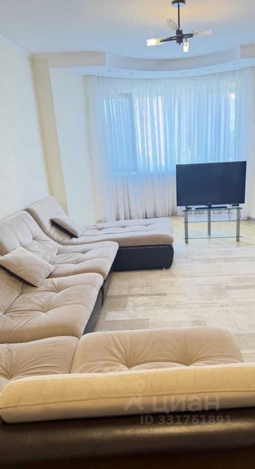 2-комнатная квартира, 75 м² — фотография 3