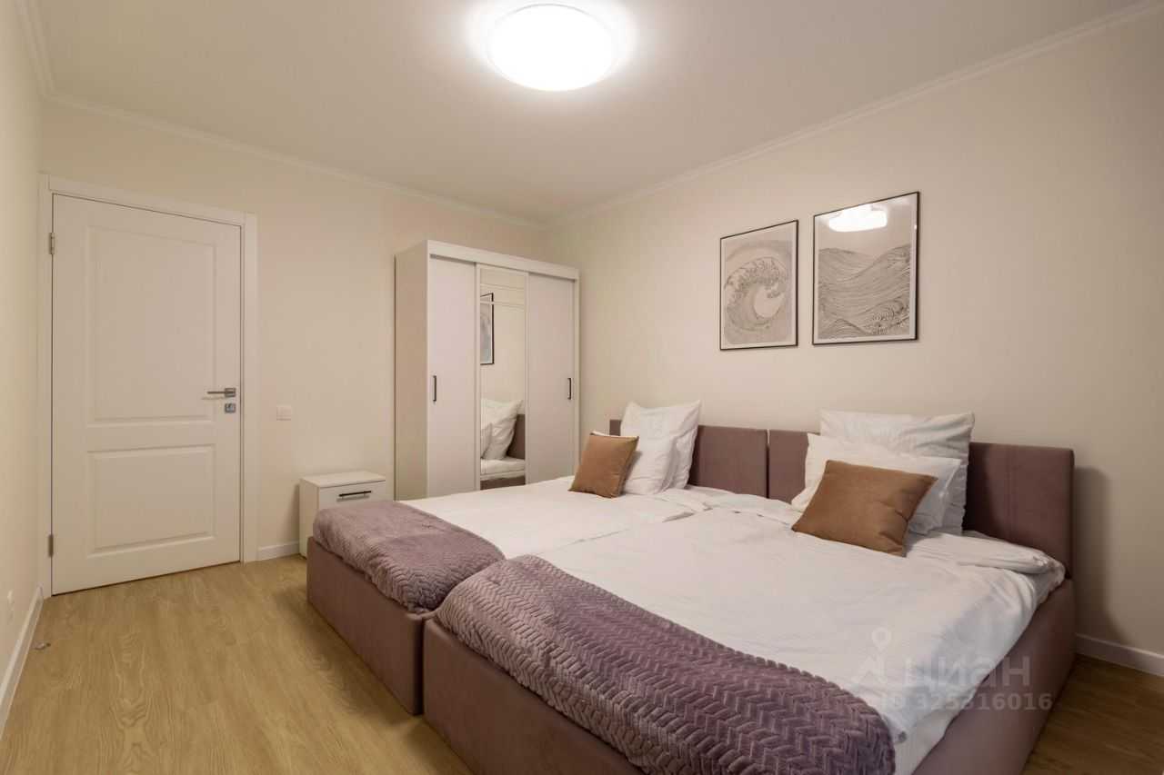 2-комнатная квартира, 63 м² — фотография 3