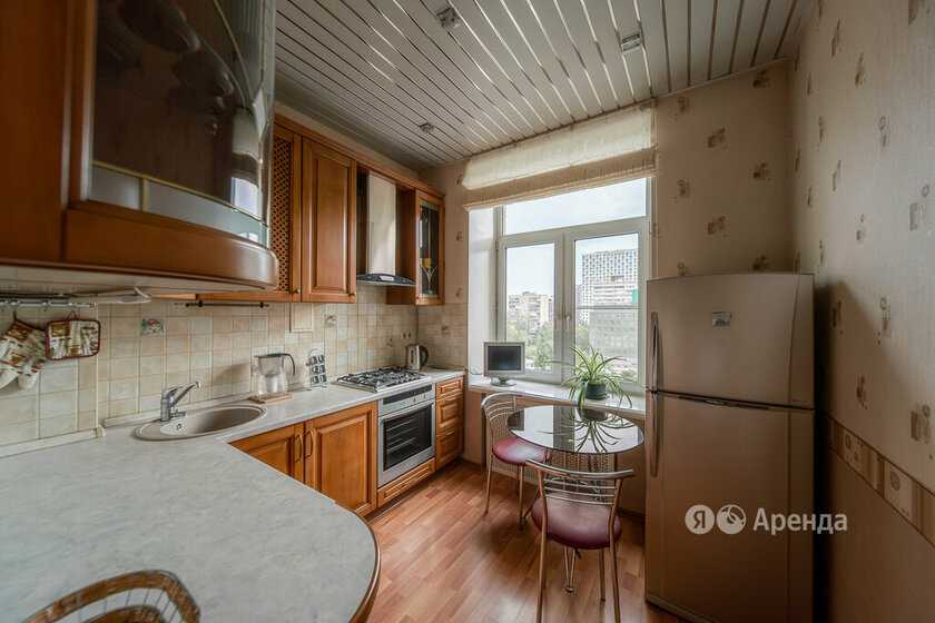 2-комнатная квартира, 67,7 м² — фотография 3