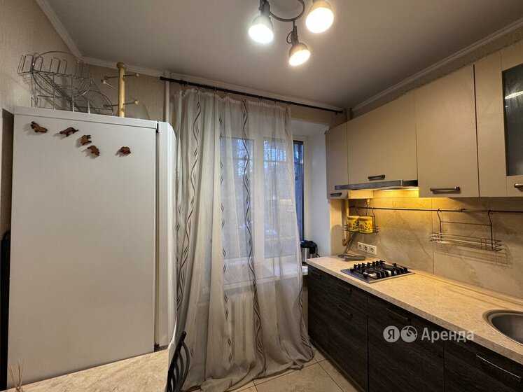 3-комнатная квартира, 56 м² — фотография 2