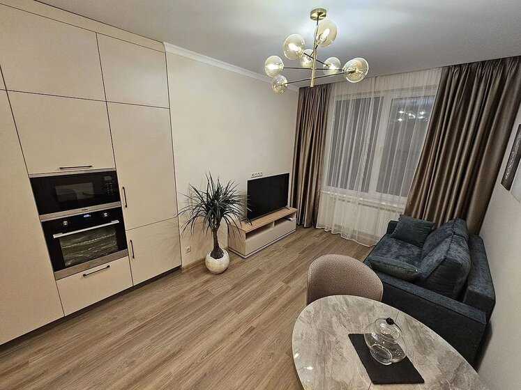 1-комнатная квартира, 42 м² — фотография 3